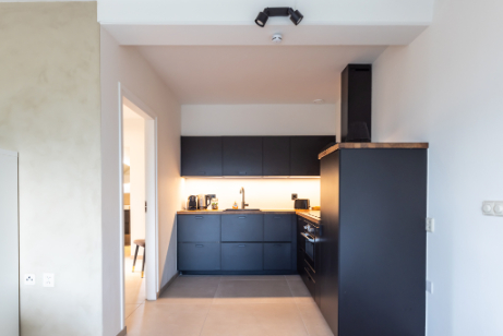 Moderne keuken met alle gemakken in EIK 9